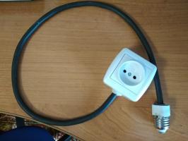 Nešiojami lizdo lemputė: lizdas adapteris kasetė su savo rankas