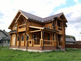 Mitai apie medinius namus: ko tikėtis
